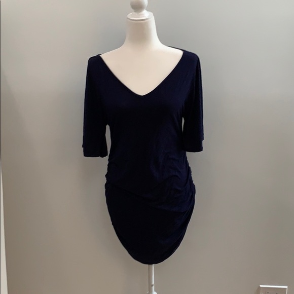 KIMI & KAI Maternity Jersey Top - like new! - Picture 2 of 5